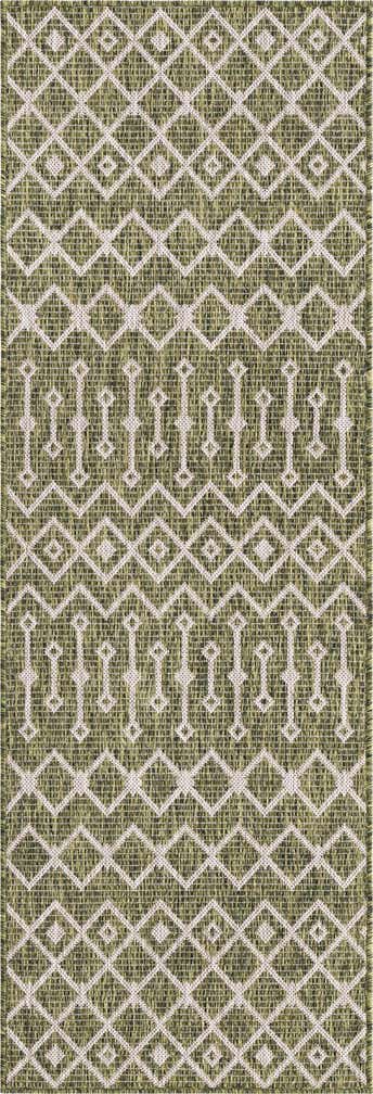 2' x 8' Easy-Clean Lattice Indoor / Outdoor Runner Rug