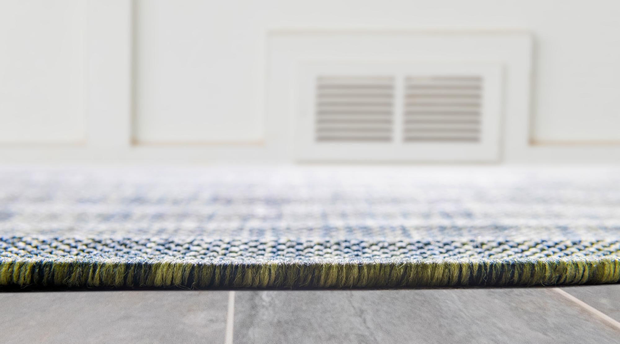 2' x 6' Easy-Clean Modern Indoor / Outdoor Runner Rug