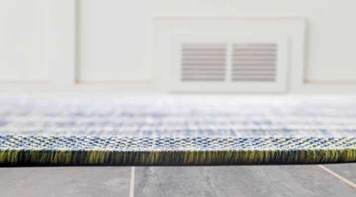 2' x 6' Easy-Clean Modern Indoor / Outdoor Runner Rug