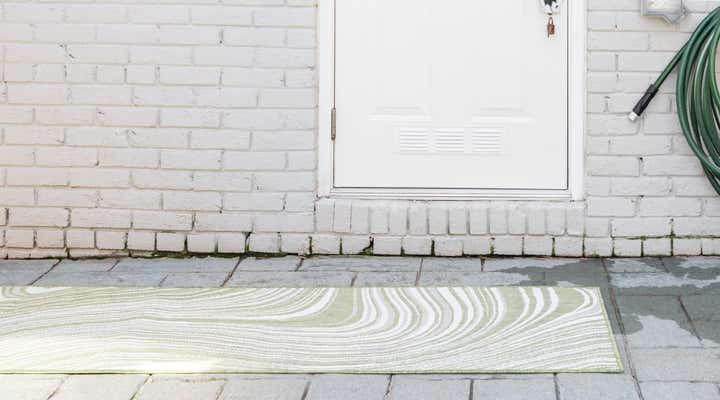 2' x 6' Easy-Clean Modern Indoor / Outdoor Runner Rug