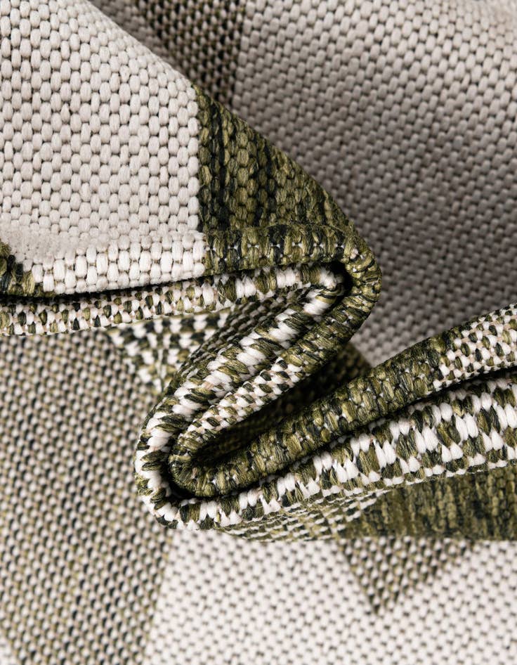 Detail image of 2' x 8'  Washable Modern Indoor / Outdoor Runner Rug