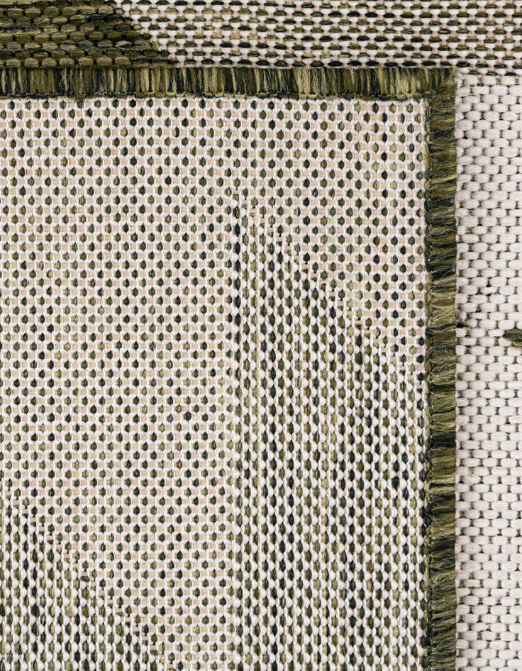 Detail image of 2' x 5' 3 Easy-Clean Modern Indoor / Outdoor Runner Rug