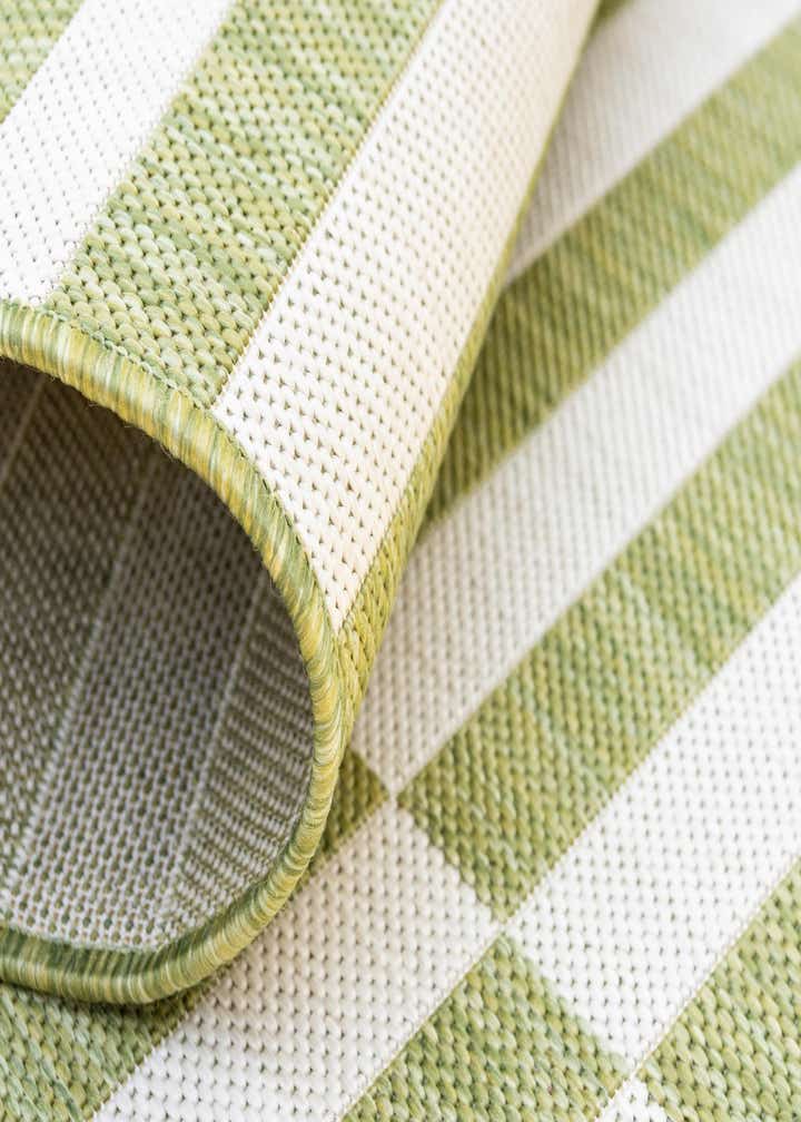 2' x 6' Easy-Clean Striped Indoor / Outdoor Runner Rug