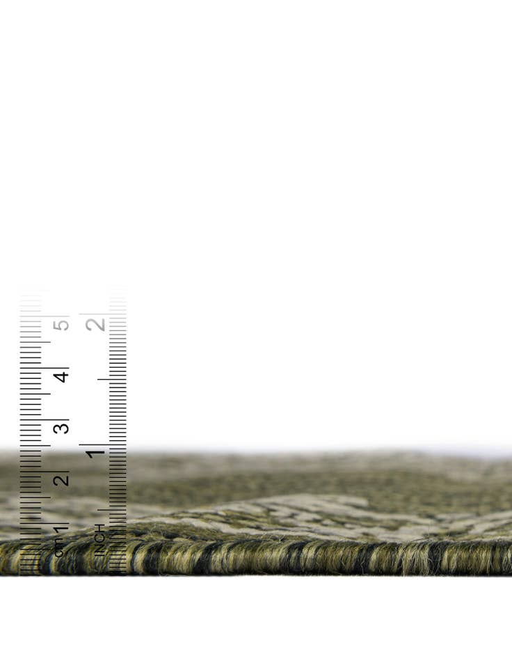 Detail image of 2' x 6'  Washable Traditional Indoor / Outdoor Runner Rug