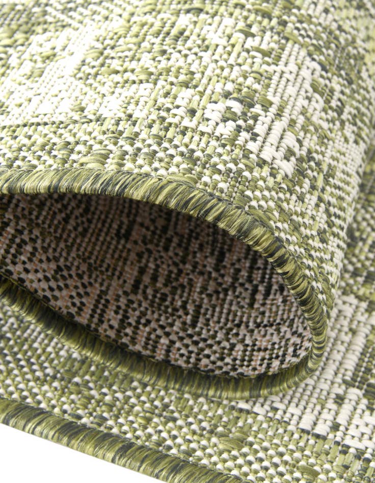 Detail image of 2' x 8'  Washable Traditional Indoor / Outdoor Runner Rug