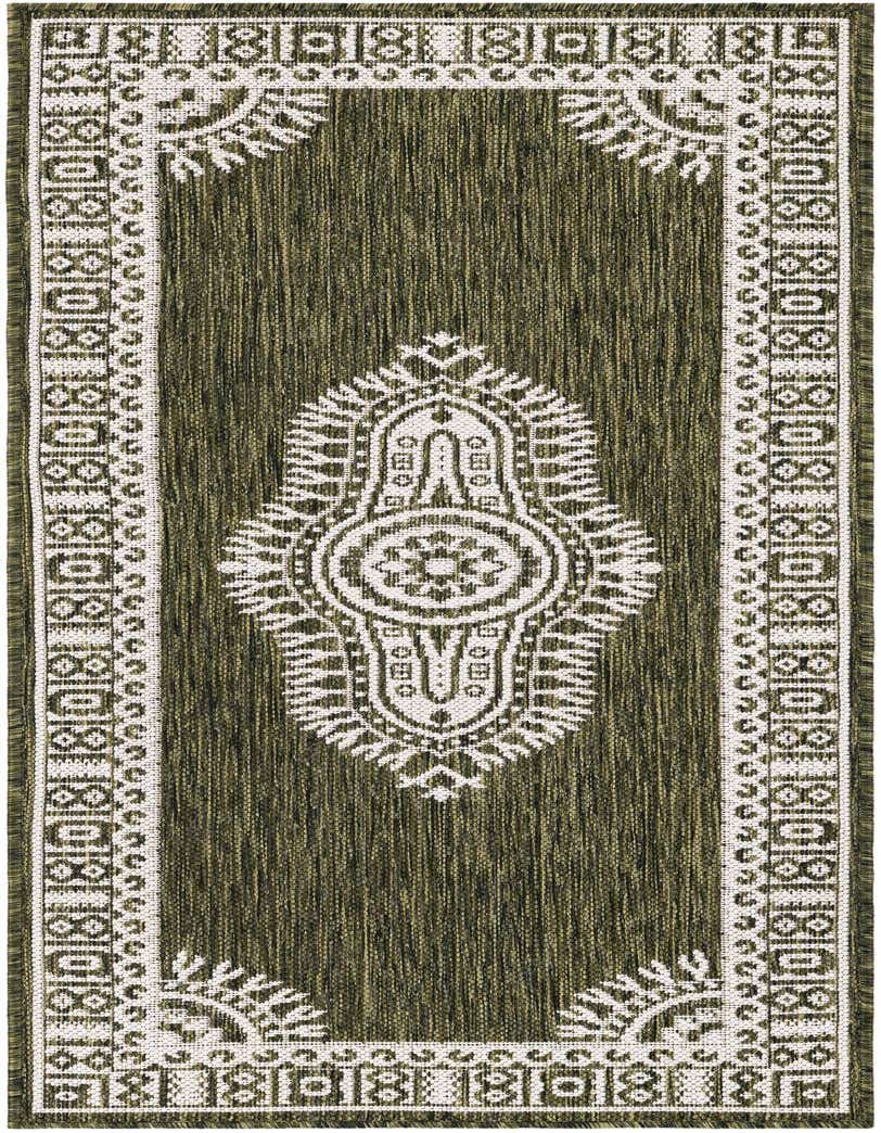 2' x 5' 3 Easy-Clean Traditional Indoor / Outdoor Runner Rug