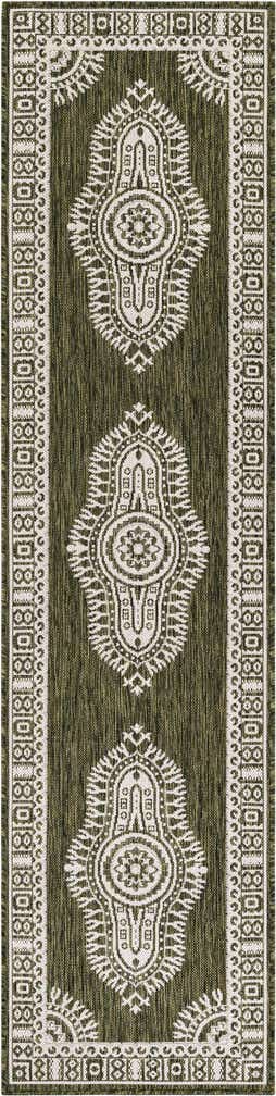 2' x 8' Easy-Clean Traditional Indoor / Outdoor Runner Rug