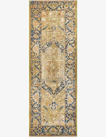 Green Easy-Clean Traditional Indoor / Outdoor Runner Rug