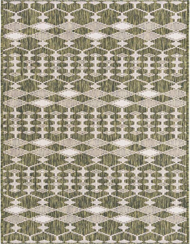 Detail image of 2' 7 x 10' Easy-Clean Trellis Indoor / Outdoor Runner Rug