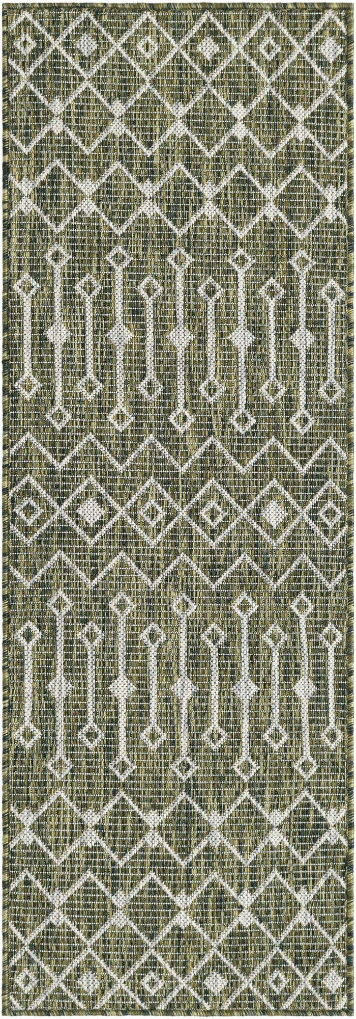 1' 8 x 4' 10 Easy-Clean Trellis Indoor / Outdoor Runner Rug