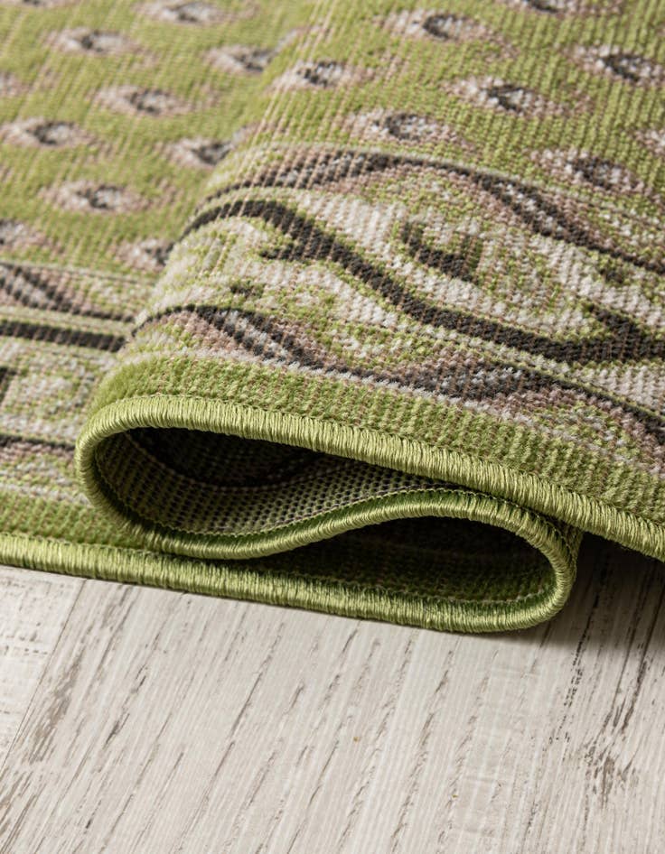 Detail image of 2' x 6' SoHo Runner Rug