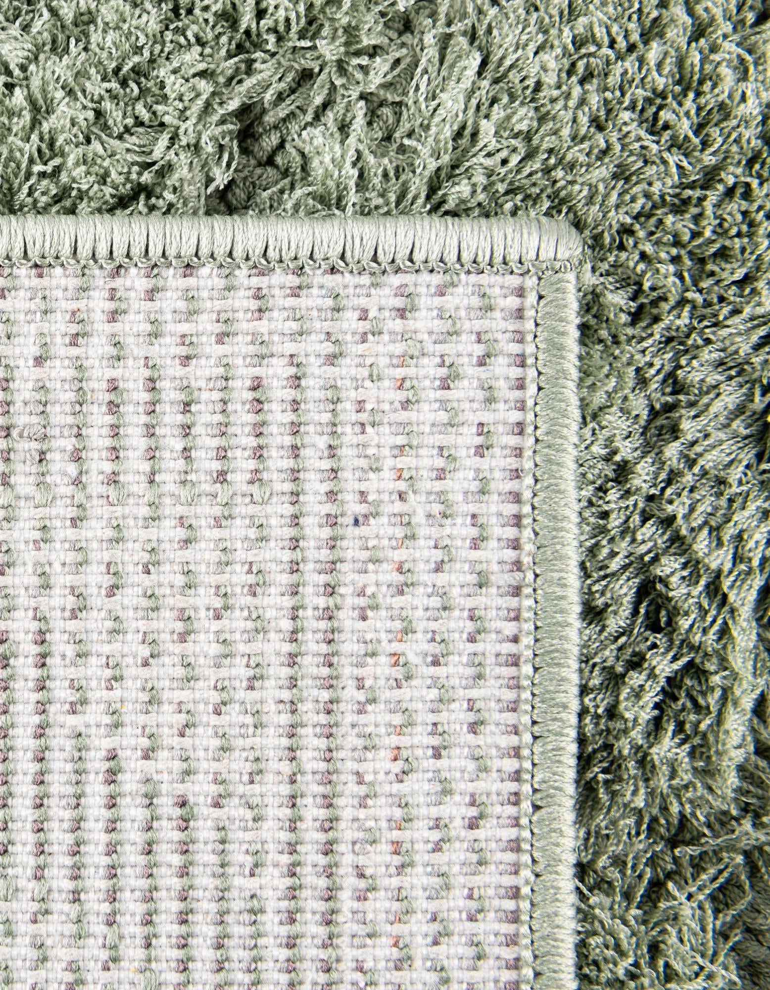 2' 7 x 10' Trellis Shag Runner Rug