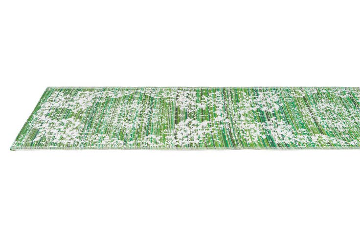 Detail image of 2' x 6' Easy-Clean Vista Breeze Indoor / Outdoor Runner Rug
