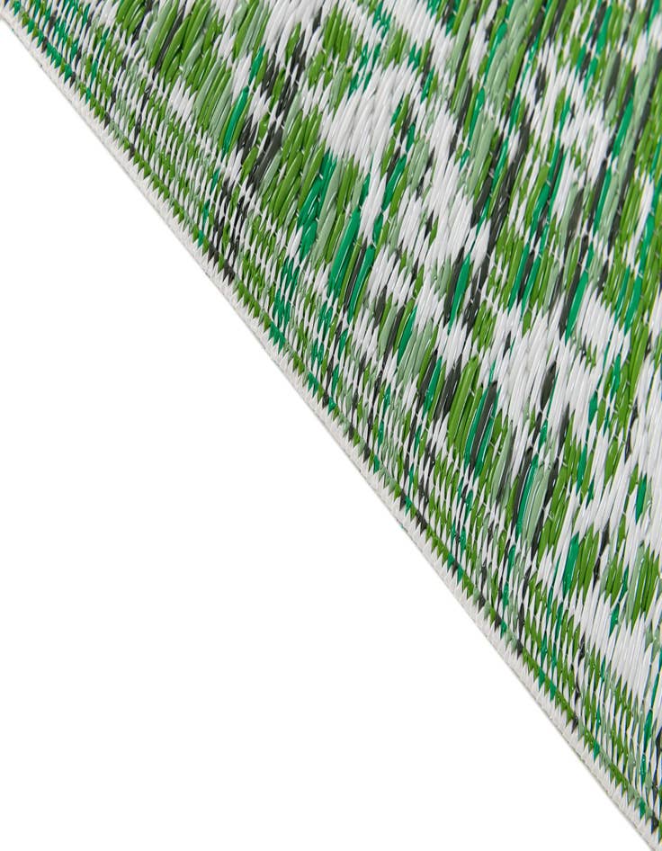 Detail image of 2' x 6'  Washable Vista Breeze Indoor / Outdoor Runner Rug