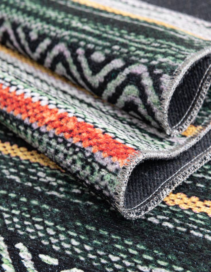 Detail image of 2' x 6' Washable Yara Runner Rug