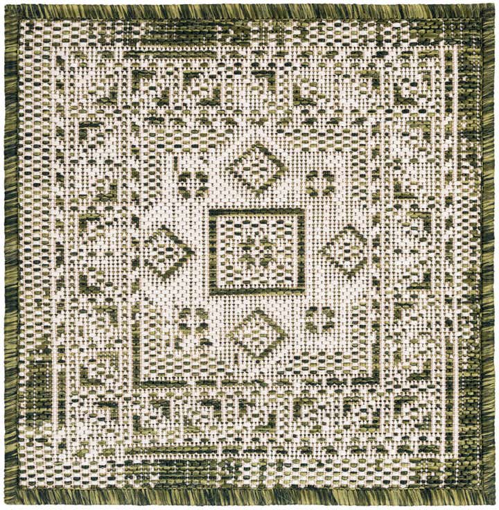 1' 4 x 1' 4 Easy-Clean Aztec Indoor / Outdoor Sample Rug