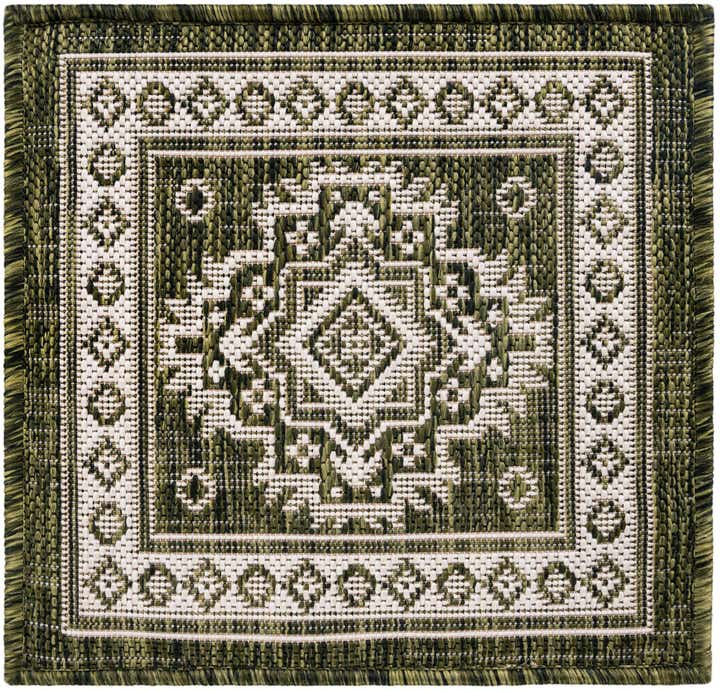 1' 4 x 1' 4 Easy-Clean Aztec Indoor / Outdoor Sample Rug