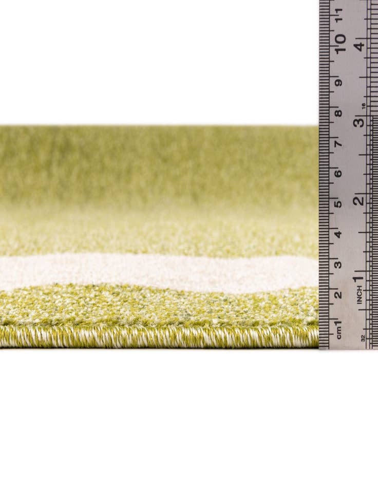 Detail image of 8' x 8' Angelica Square Rug