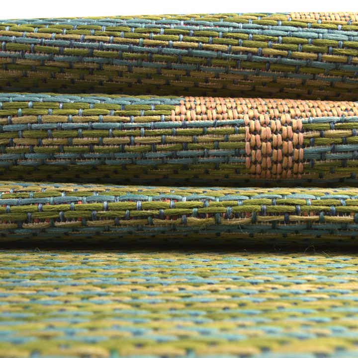 6' x 6' Easy-Clean Baja Indoor / Outdoor Square Rug