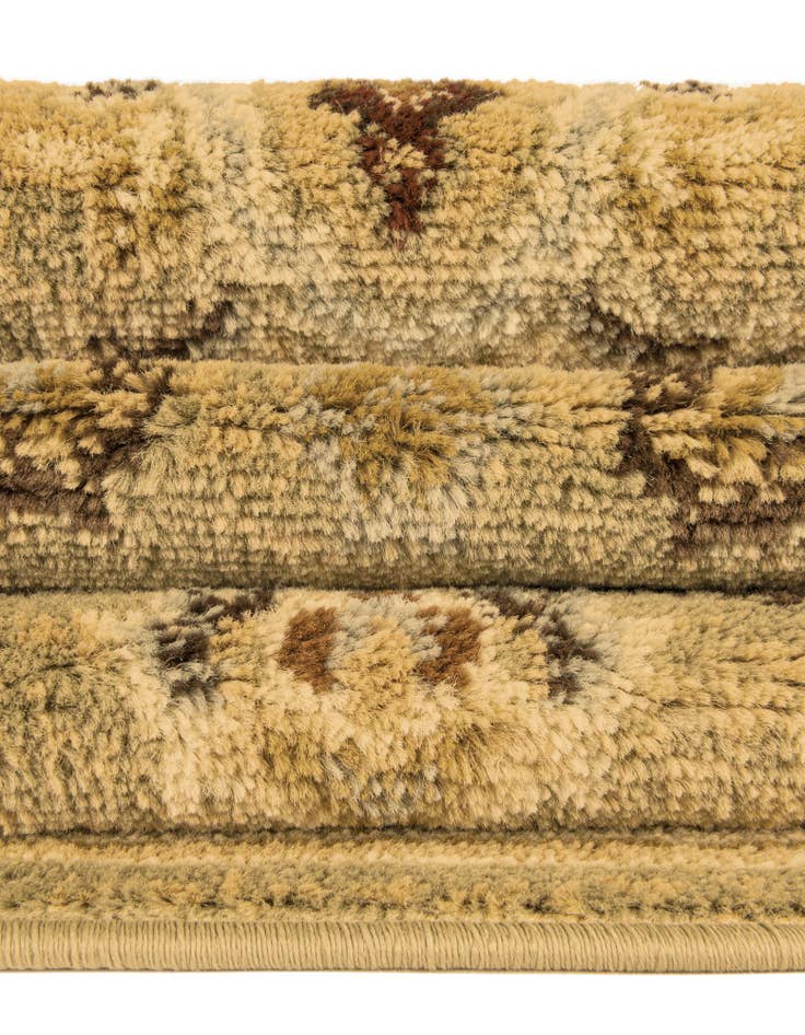 Detail image of 10' x 10' Classic Agra Square Rug