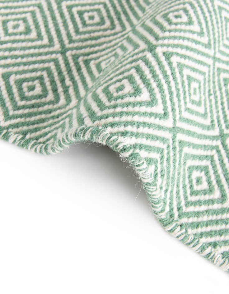 Detail image of 7' 10 x 7' 10 Hand Woven Geo Trellis Flatweave Square Rug