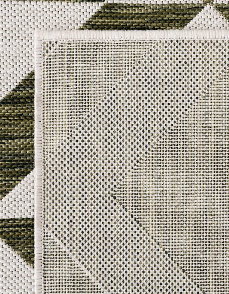 Detail image of 7' 10 x 7' 10 Easy-Clean Jill Zarin Napa Indoor / Outdoor Square Rug