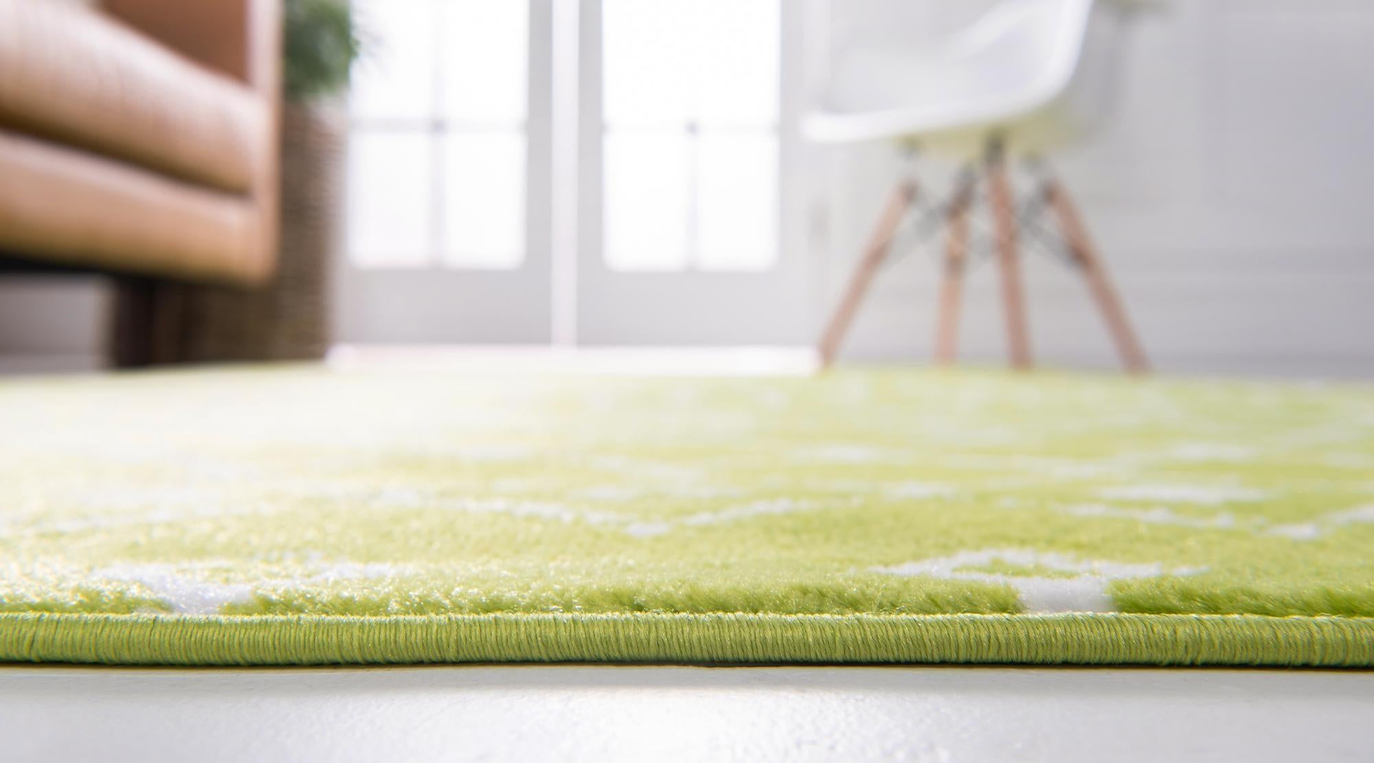 7' 10 x 7' 10 Kasbah Trellis Square Rug