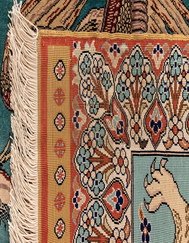 Detail image of 2' 5 x 2' 5 Kayseri Silk Square Rug