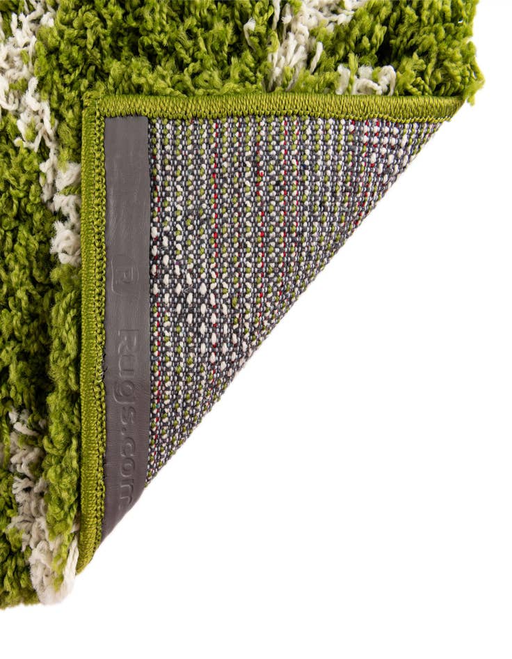 Detail image of 6' x 6' Lattice Shag Square Rug