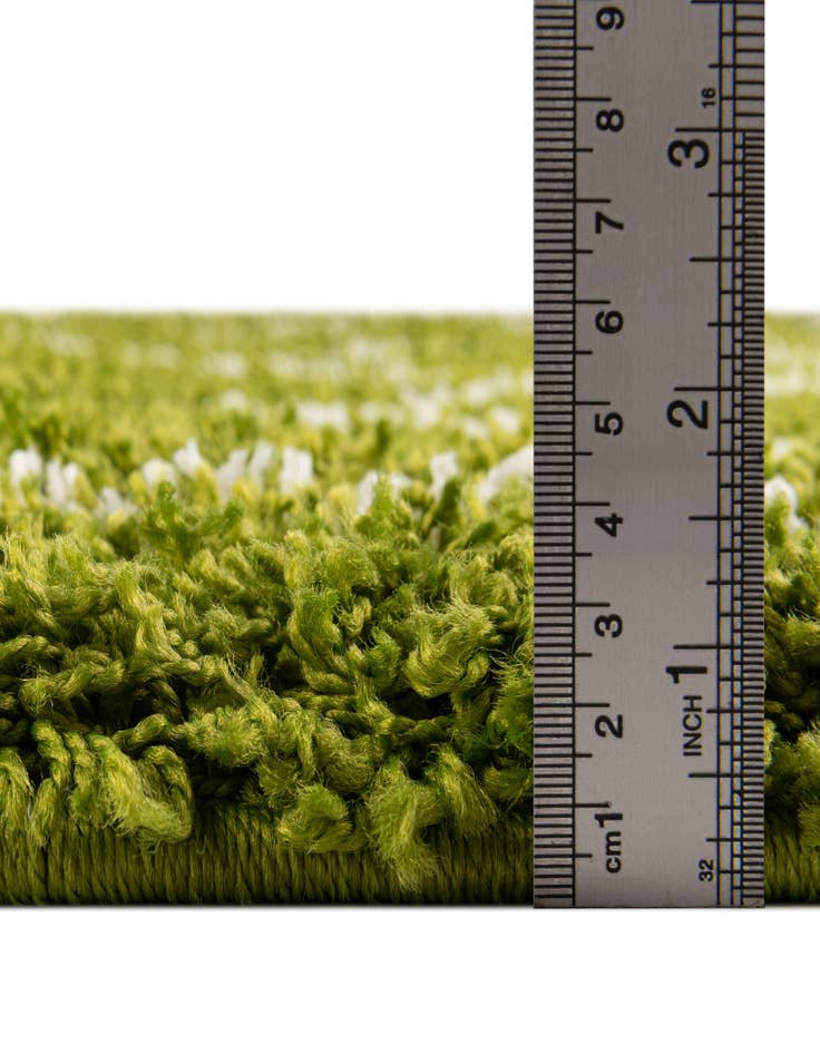 Detail image of 6' x 6' Lattice Shag Square Rug