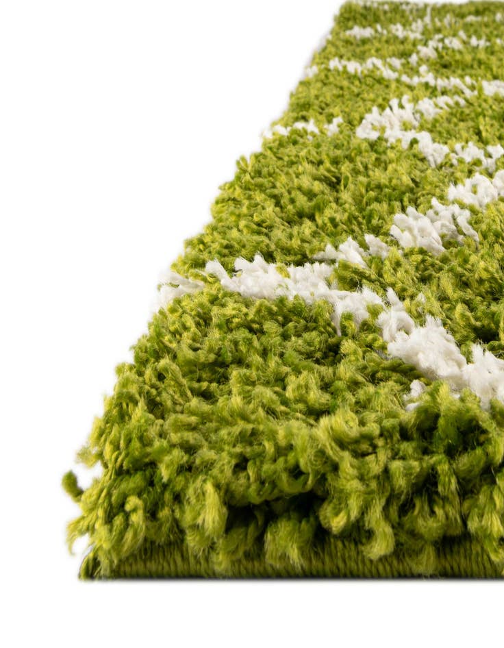 Detail image of 6' x 6' Lattice Shag Square Rug