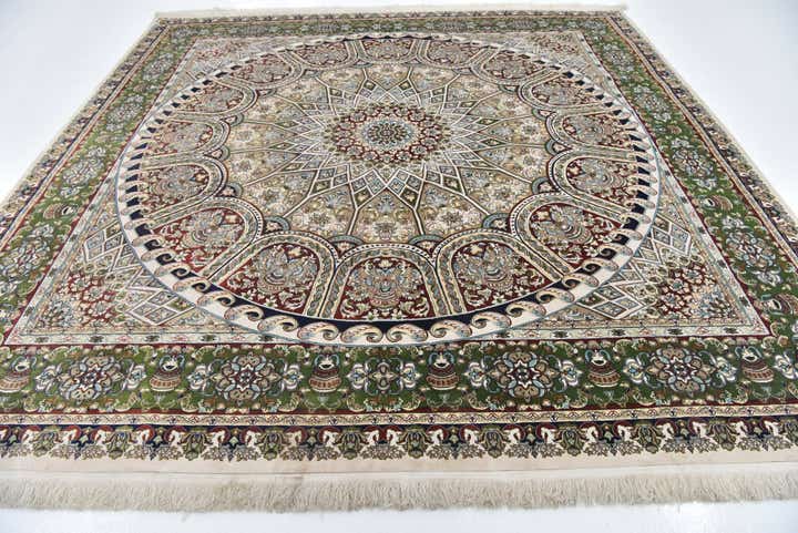 10' x 10' Nain Design Square Rug