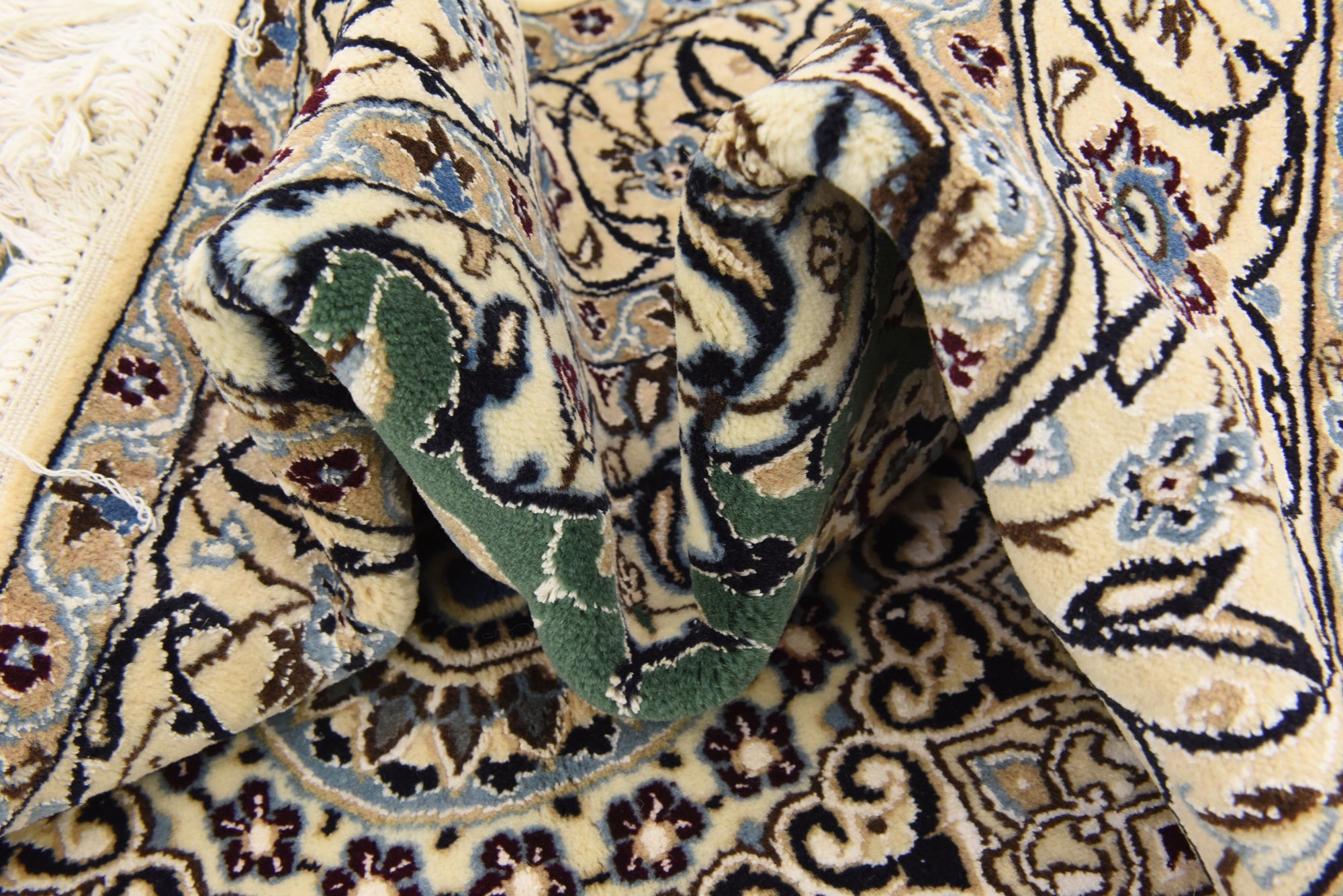 4' 10 x 5' Hand Knotted Nain Persian Square Rug