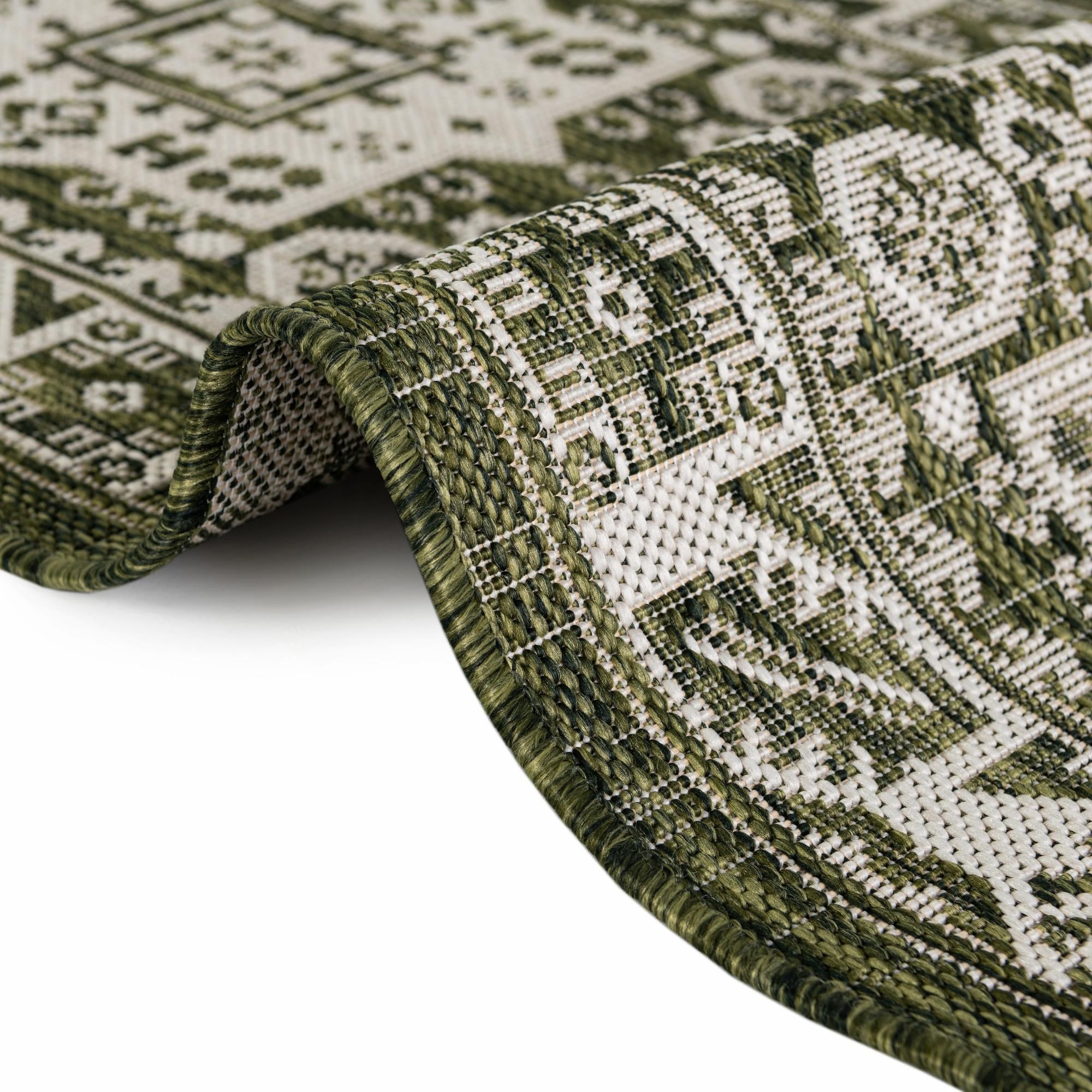 10' x 10' Easy-Clean Aztec Indoor / Outdoor Square Rug