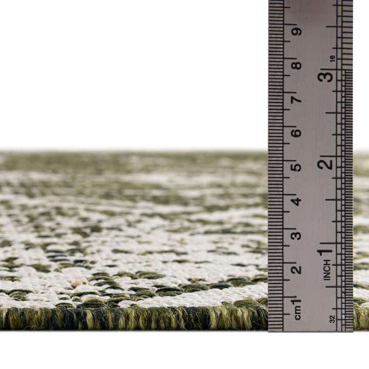 10' 8 x 10' 8 Easy-Clean Bohemian Indoor / Outdoor Square Rug