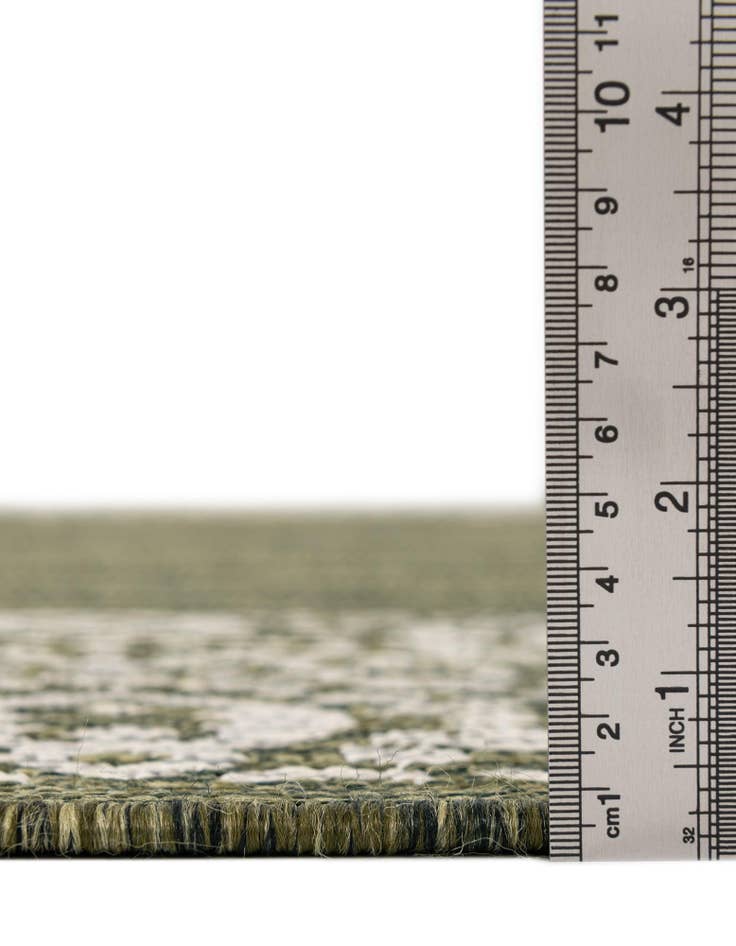 Detail image of 7' 10 x 7' 10 Easy-Clean Border Indoor / Outdoor Square Rug