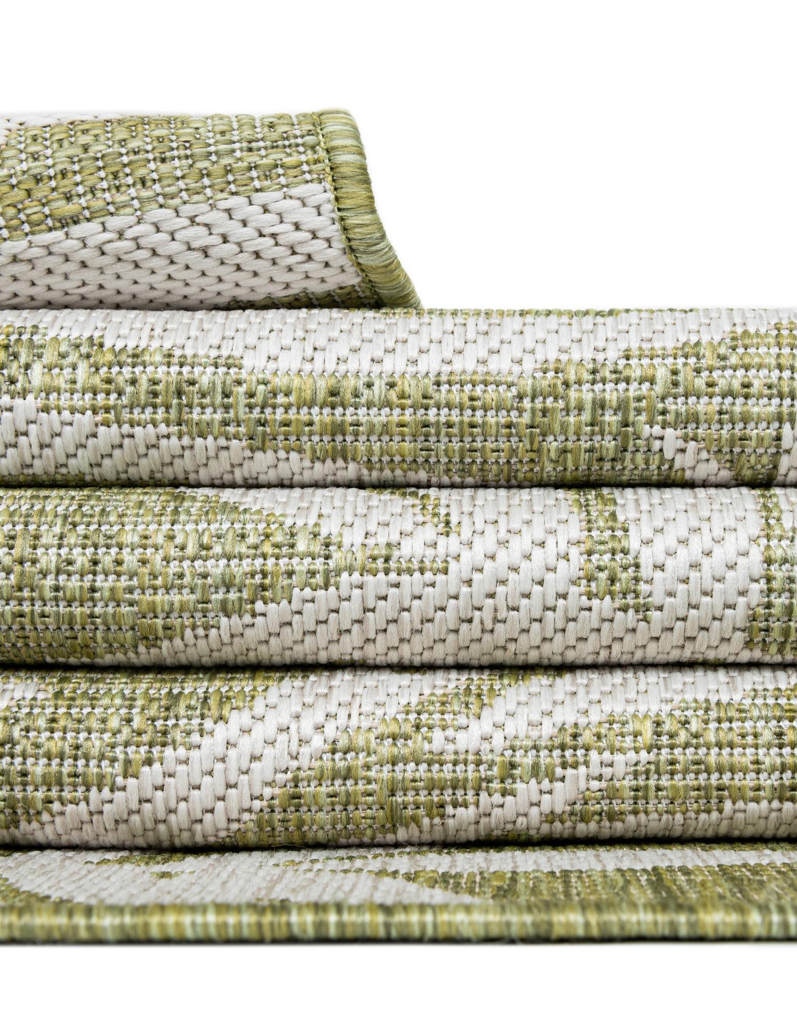 13' x 13' Easy-Clean Botanical Indoor / Outdoor Square Rug