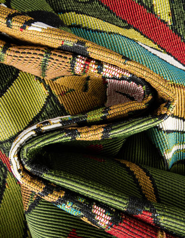 Detail image of 7' 10 x 7' 10  Washable Botanical Indoor / Outdoor Square Rug