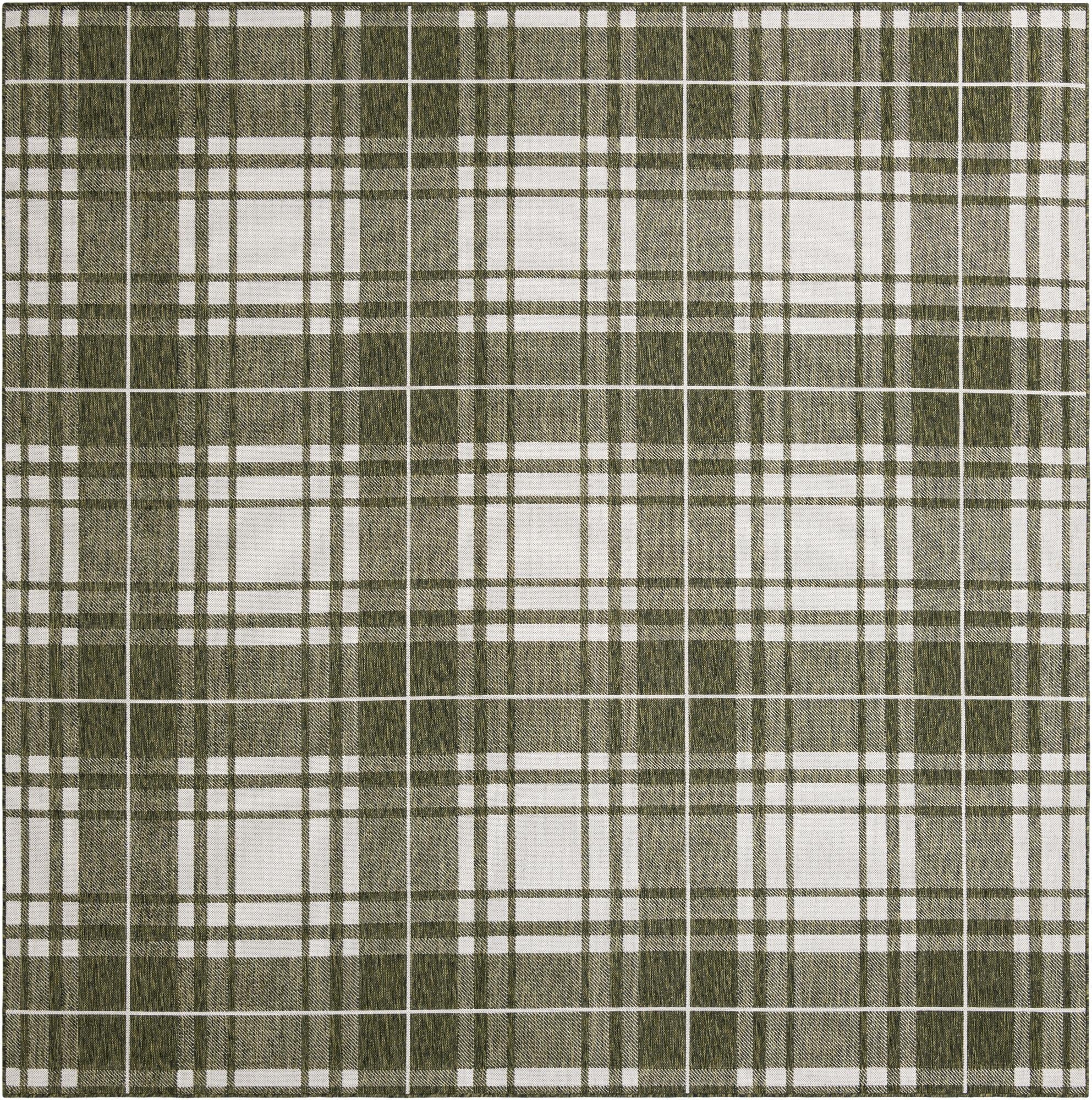 10' x 10'  Washable Checkered Indoor / Outdoor Square Rug