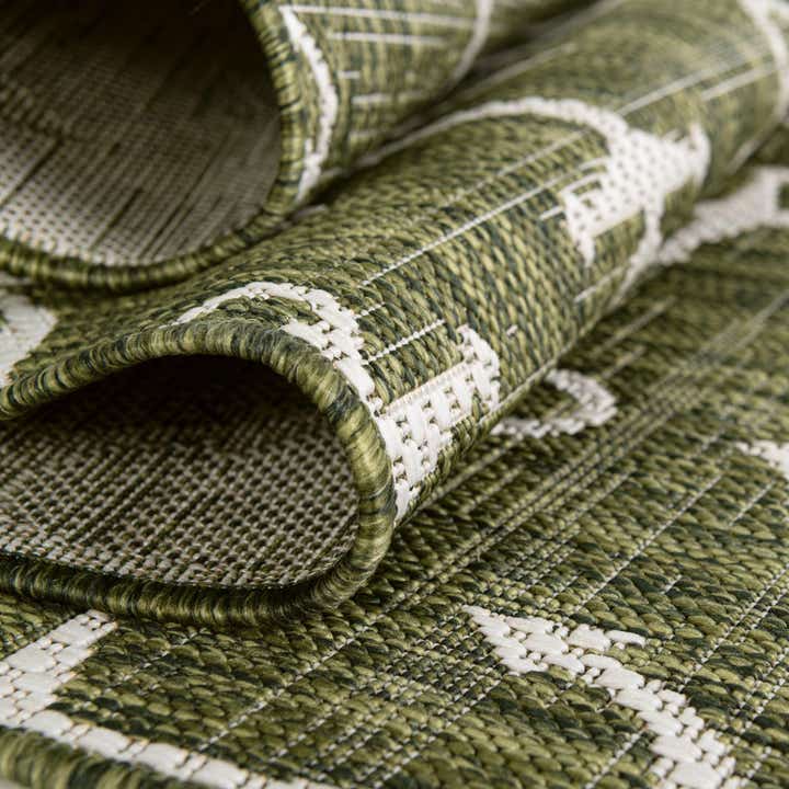 10' x 10' Easy-Clean Coastal Indoor / Outdoor Square Rug