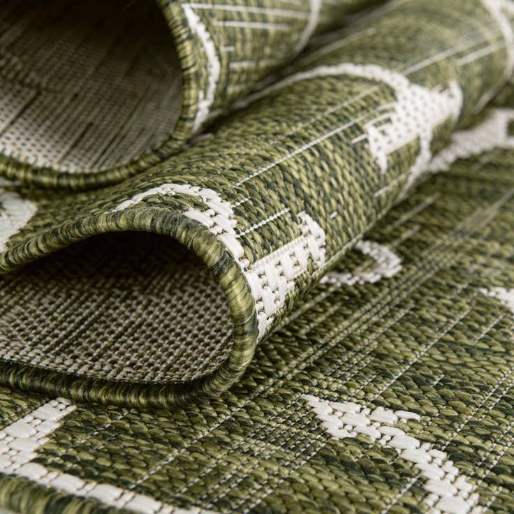 Detail image of 10' x 10' Easy-Clean Coastal Indoor / Outdoor Square Rug