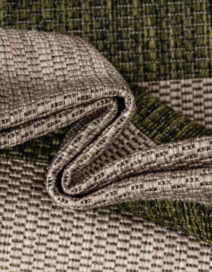 Detail image of 10' x 10' Easy-Clean Ribbon Indoor / Outdoor Square Rug