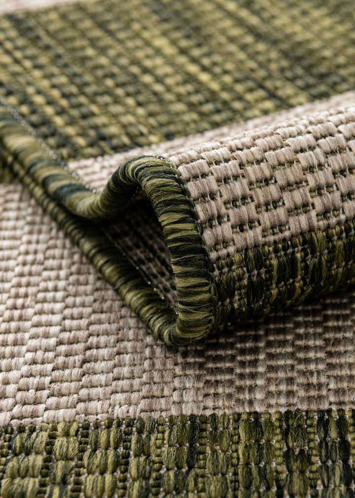 6' x 6' Easy-Clean Ribbon Indoor / Outdoor Square Rug