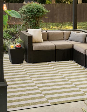 13' x 13' Easy-Clean Ribbon Indoor / Outdoor Square Rug