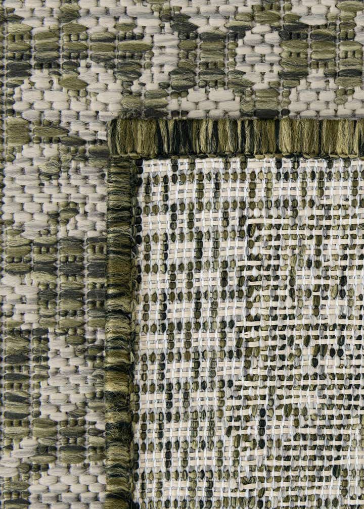 12' x 12' Easy-Clean Traditional Indoor / Outdoor Square Rug