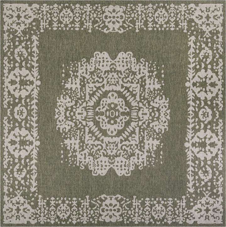 12' x 12' Easy-Clean Traditional Indoor / Outdoor Square Rug