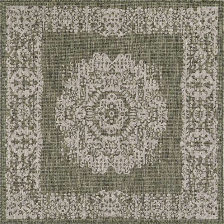 5' 3 x 5' 3 Easy-Clean Traditional Indoor / Outdoor Square Rug