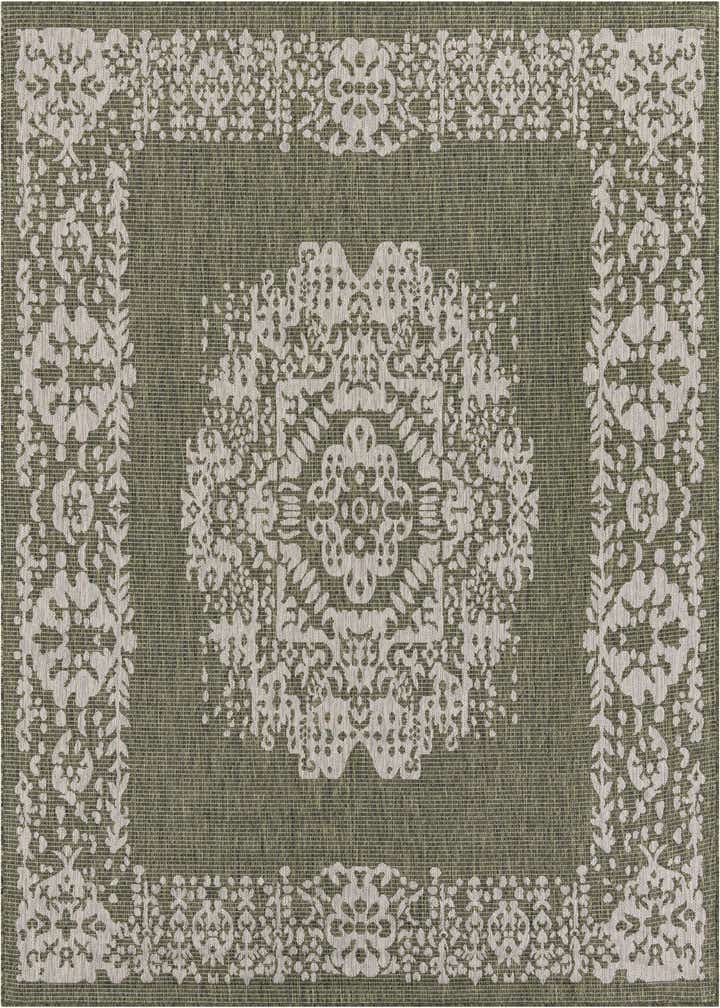 7' 10 x 7' 10 Easy-Clean Traditional Indoor / Outdoor Square Rug