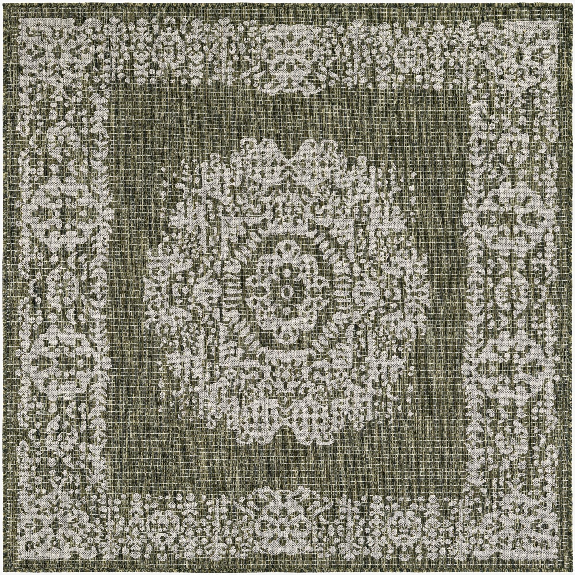 5' 3 x 5' 3  Washable Traditional Indoor / Outdoor Square Rug