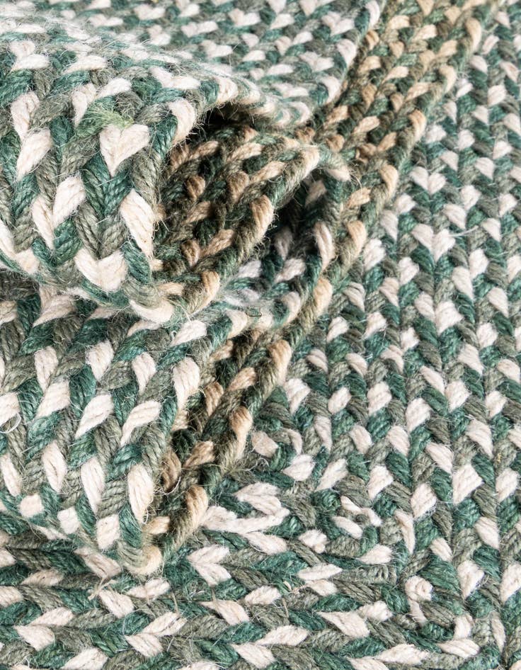Detail image of 7' 10 x 7' 10  Hand Tweed Braided Jute Square Rug